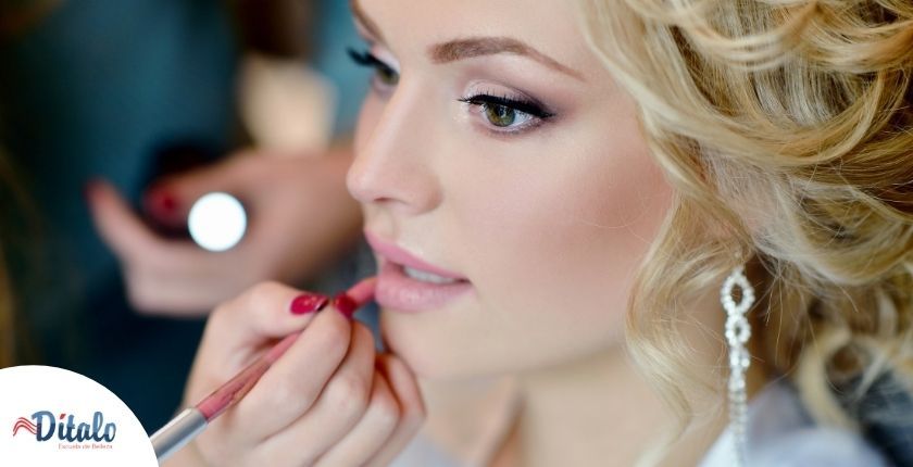 Maquillaje social escuela de belleza ditalo