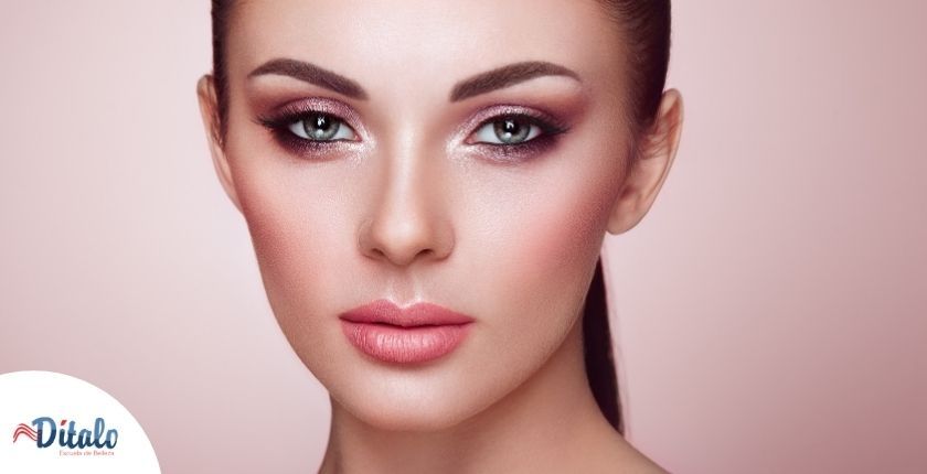 Maquillaje social escuela de belleza ditalo
